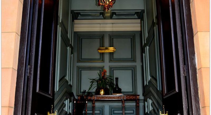 Monarch Hotel Йоханнесбург Экстерьер фото
