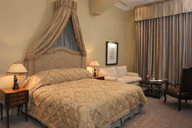 Monarch Hotel Йоханнесбург Экстерьер фото